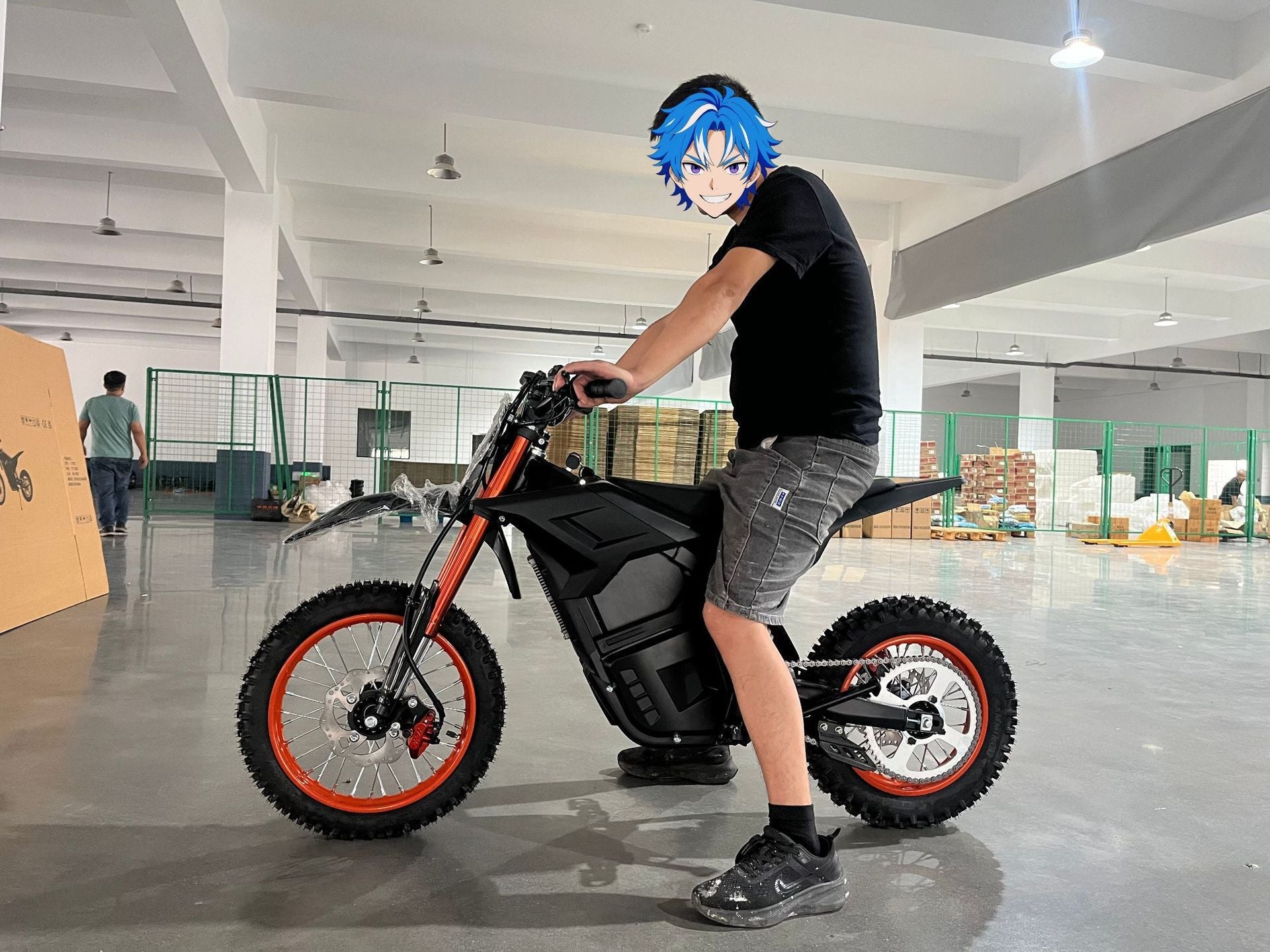 2200W 48V 21AH factory direct sales of cross-border Russian motorcycles, electric motorcycles, mountain bikes, off-road bikes and racing cars