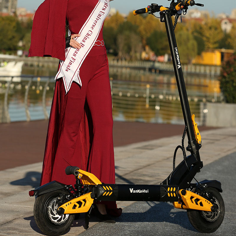 Dual drive 48V 21AH Stylish, cool and stylish, premium two-wheel lithium battery electric scooter VankeHui, 1600W 60V dual-drive electric scooter